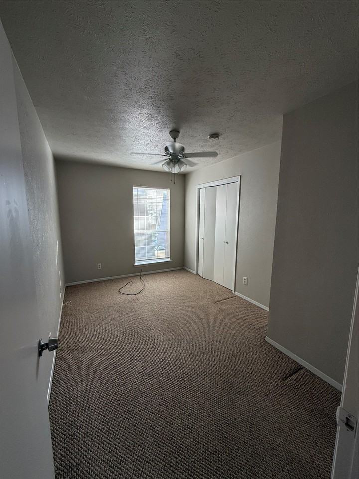 3629 Rickshaw Dr #3633 - Photo 4 of 12