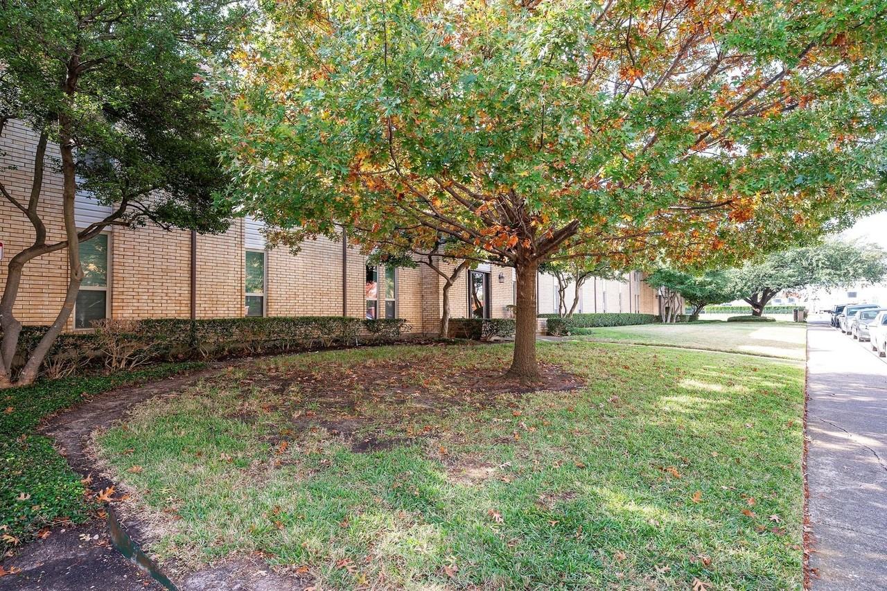 5812 Milton St #105