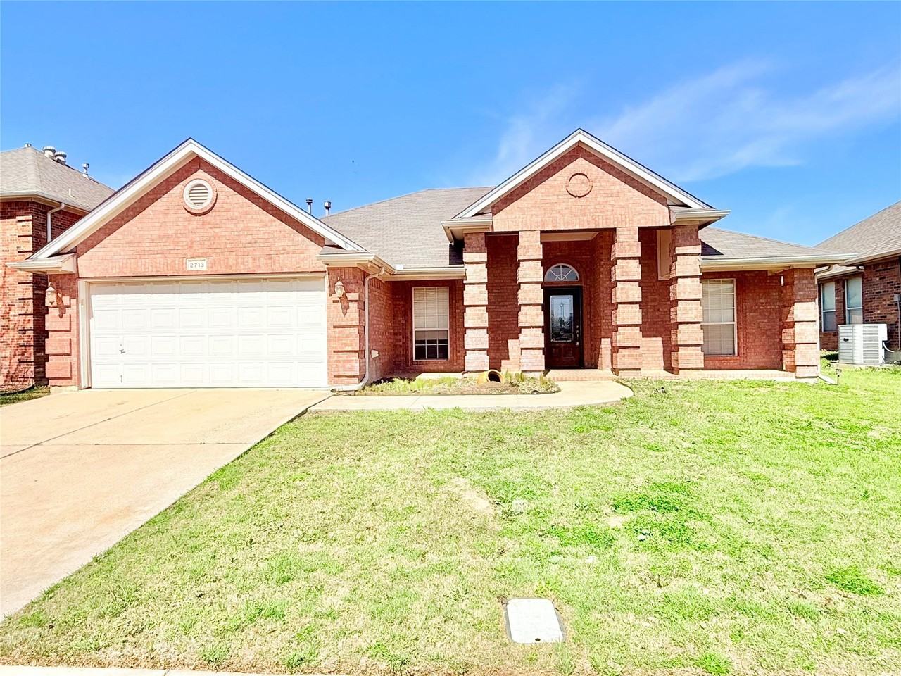 2713 Flint Rock Dr - Photo 2 of 19