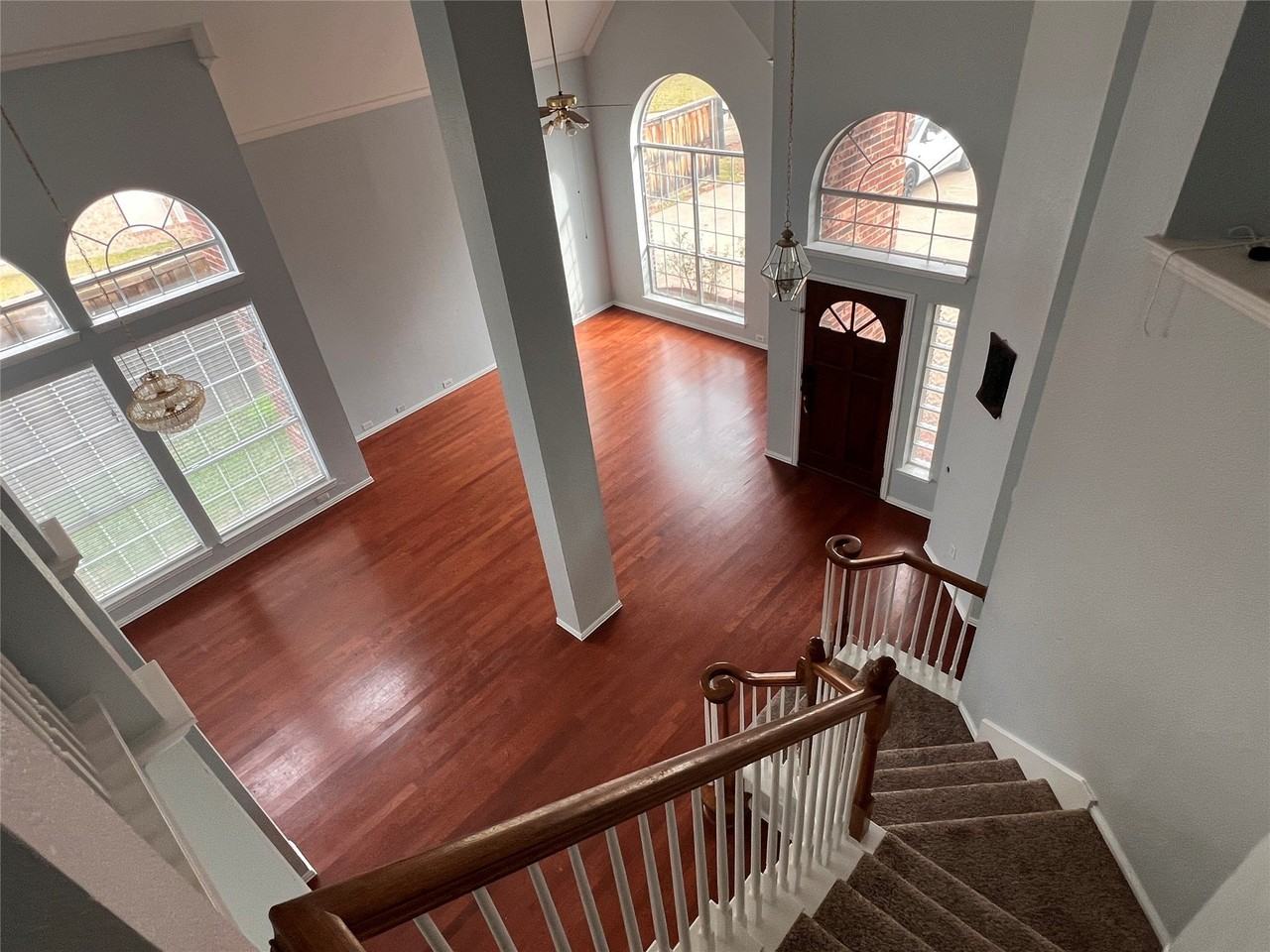 411 Chatham St - Photo 6 of 19