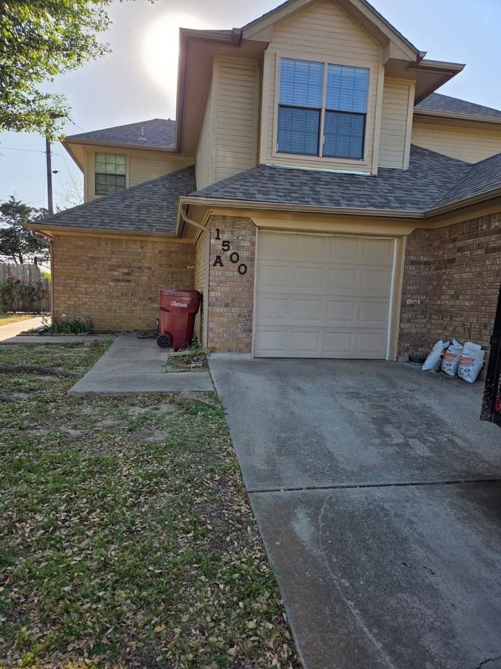 1500 N Grant Dr #A - Photo 2 of 29