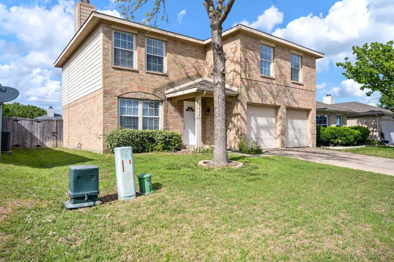 1626 White Oak Rd - Photo 2 of 30
