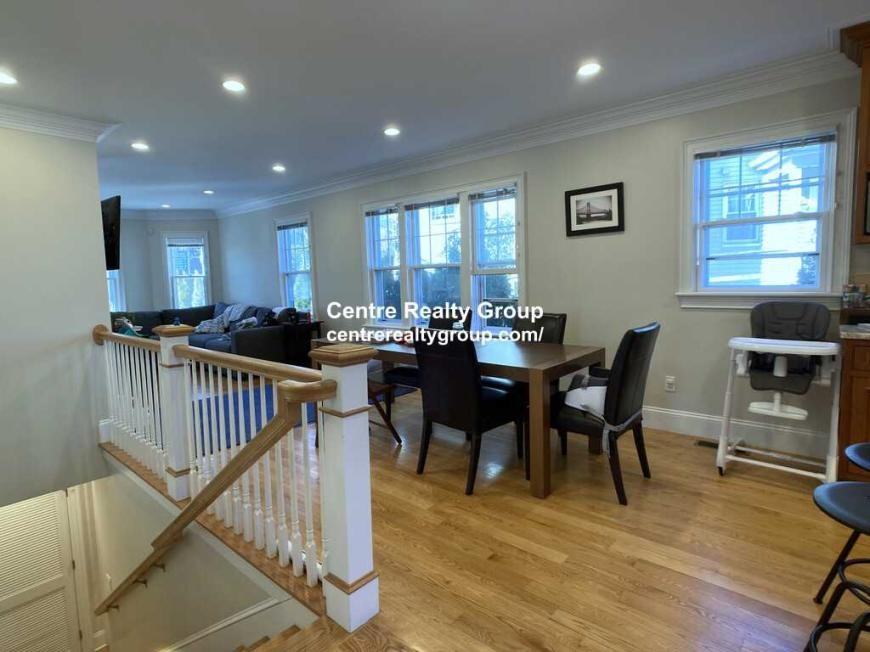 17 Acron Rd - Photo 4 of 10