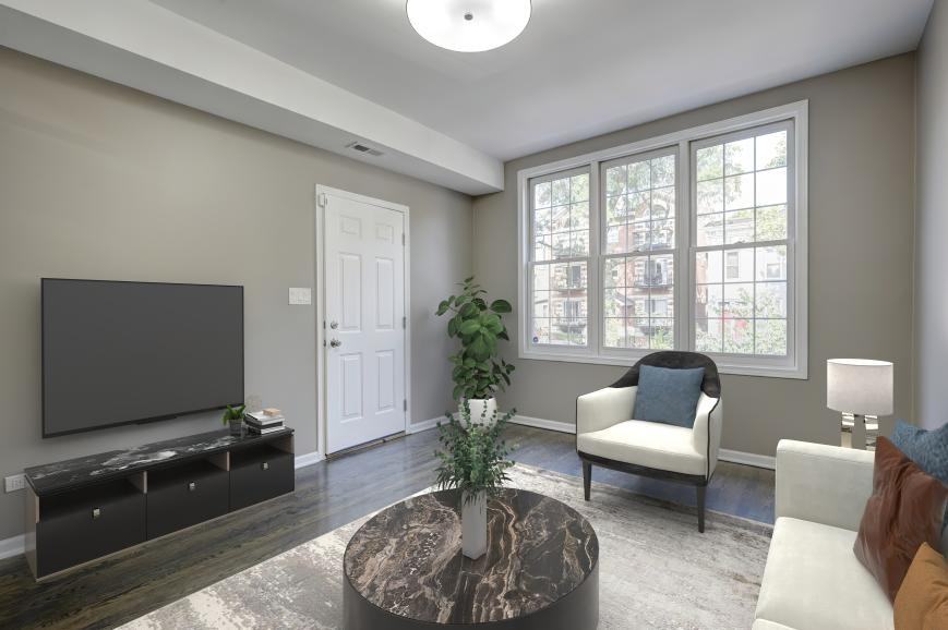 1444 N Campbell Ave - Photo 4 of 10