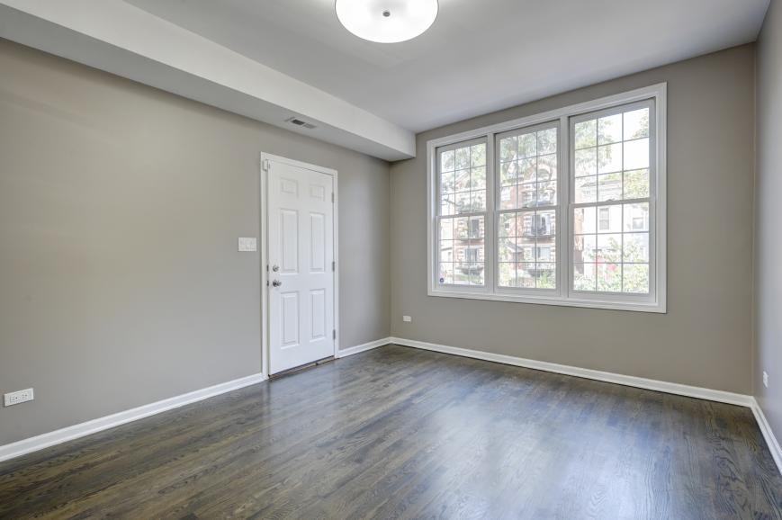 1444 N Campbell Ave - Photo 6 of 10