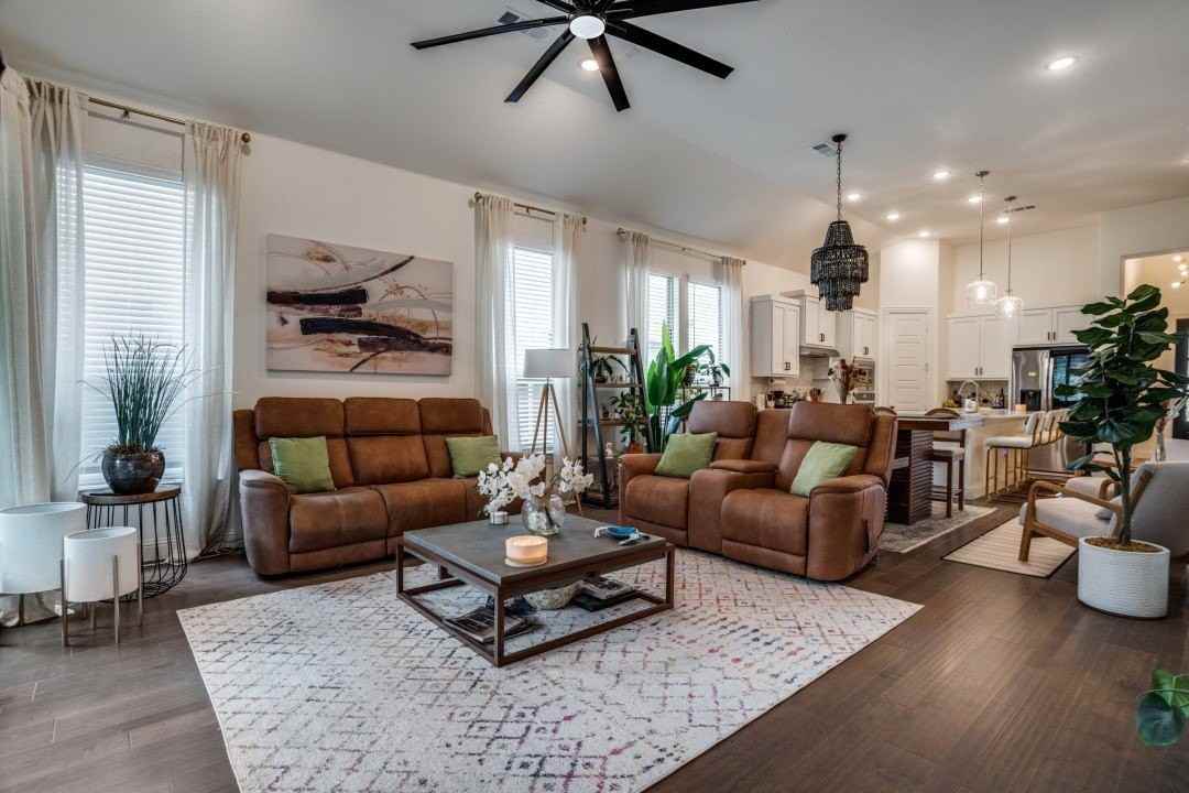 8205 Legacy Trl - Photo 4 of 11
