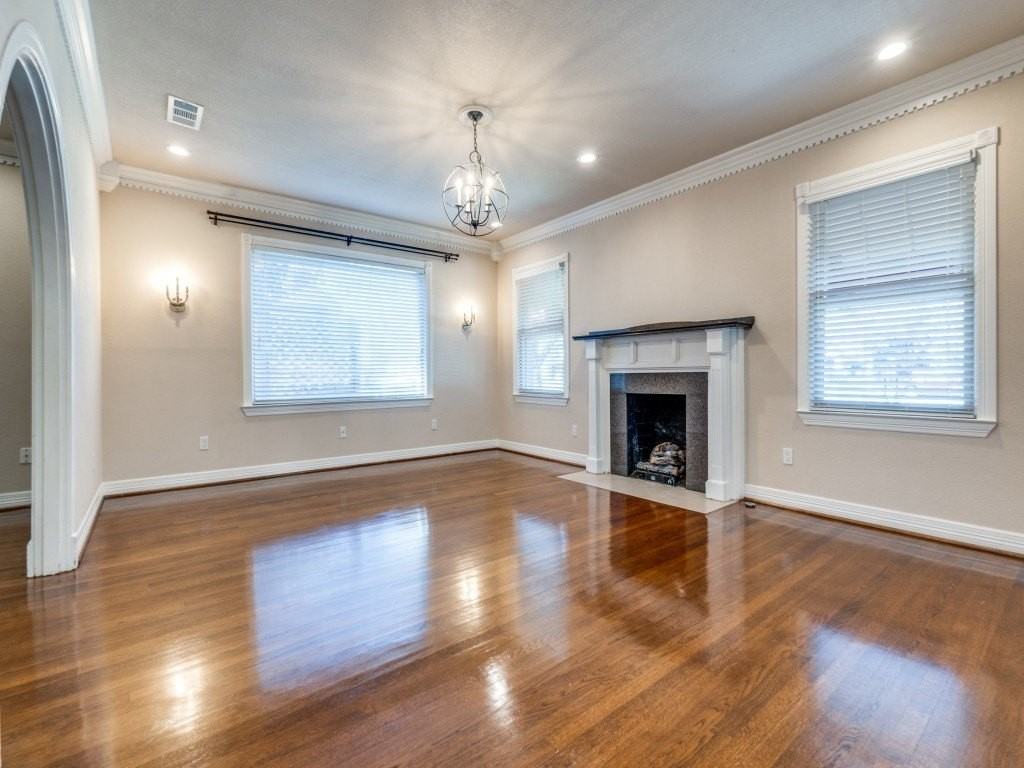 4449 Mockingbird Ln - Photo 6 of 25