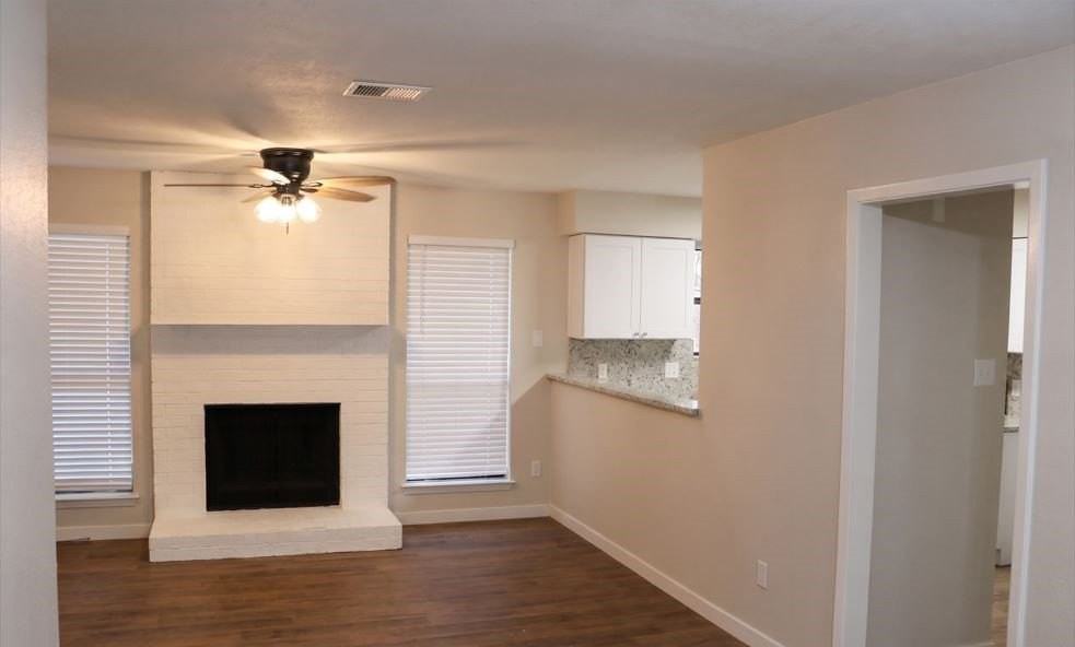 728 Cory St - Photo 2 of 16