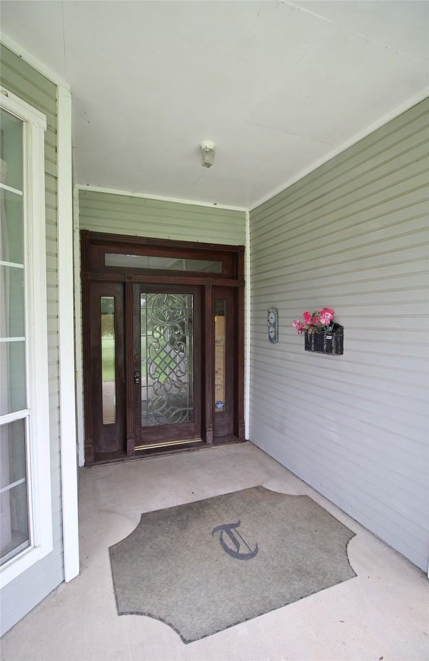 8150 Bob White Rd - Photo 6 of 36