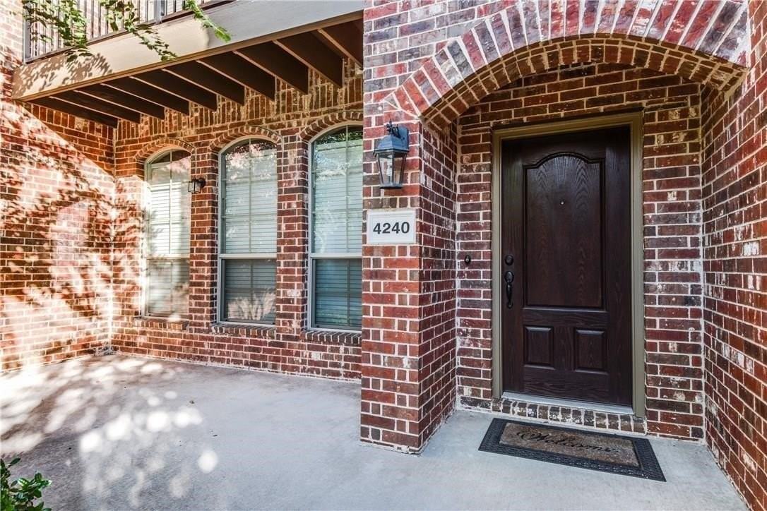 4240 Comanche Dr