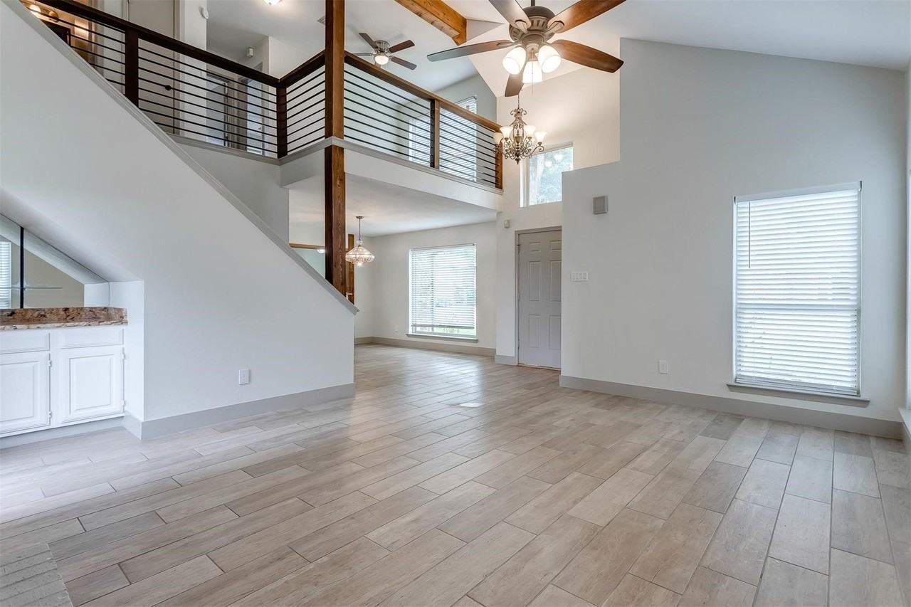 3005 David Dr - Photo 6 of 32