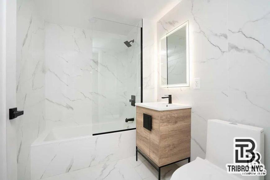463 Lexington Ave - Photo 4 of 5