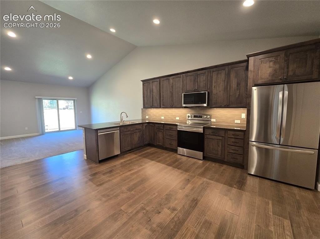 538 Brecken Ct - Photo 5 of 33