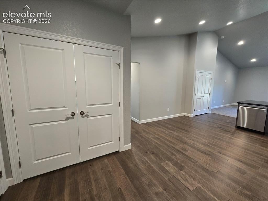 538 Brecken Ct - Photo 7 of 33