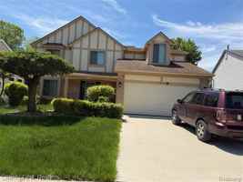 featured image of 7043 Foxridge Dr