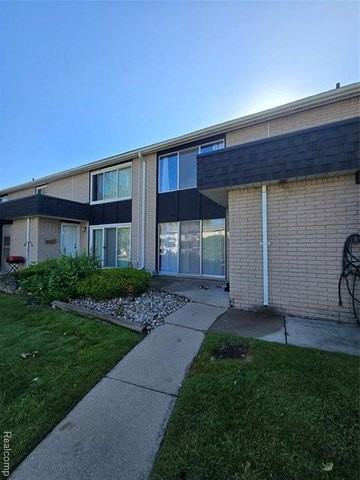30107 Lorraine Ave #4 - Photo 2 of 25