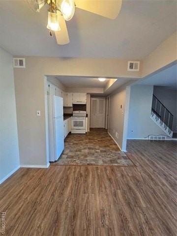 30107 Lorraine Ave #4 - Photo 6 of 25