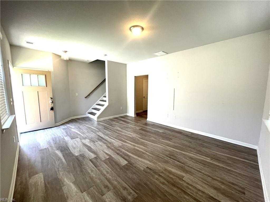 1801 Moravian Walk - Photo 4 of 43