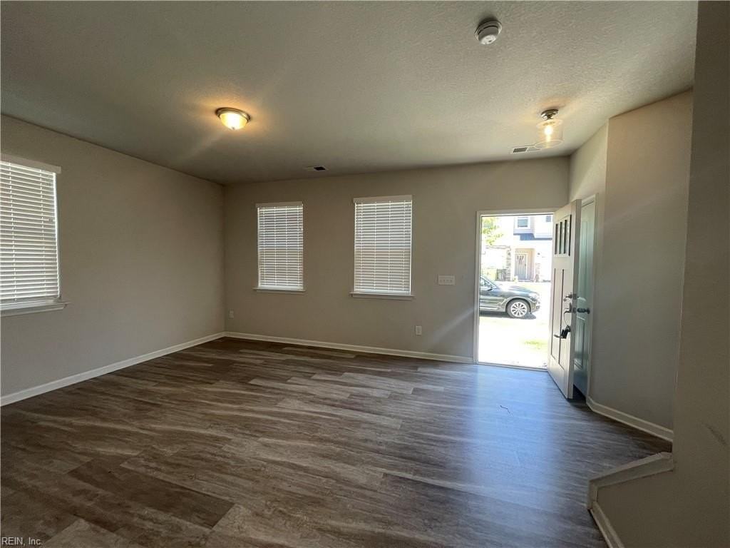 1801 Moravian Walk - Photo 6 of 43