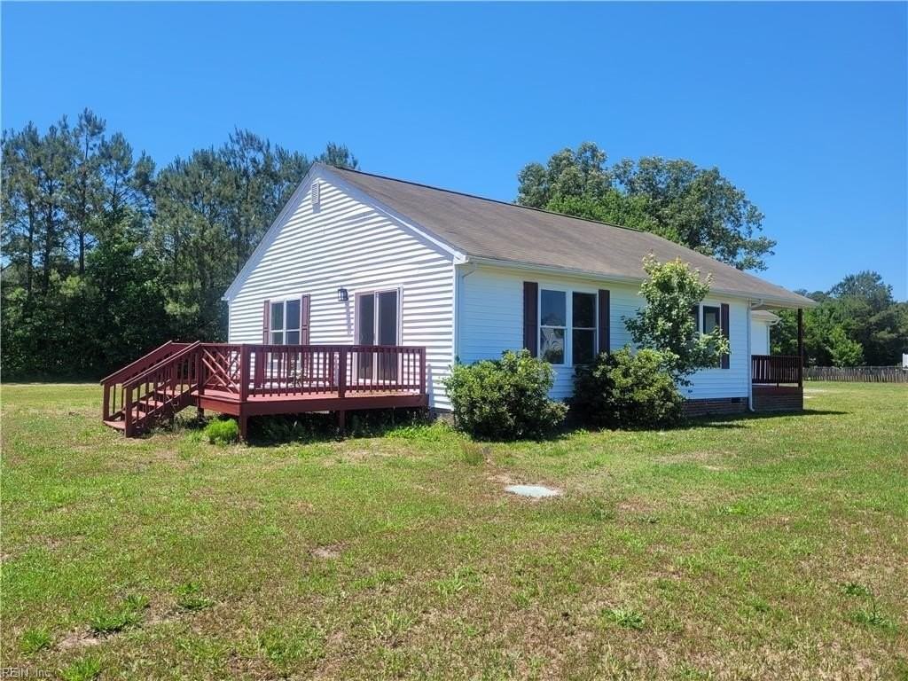 1564 Windsor Rd - Photo 2 of 17