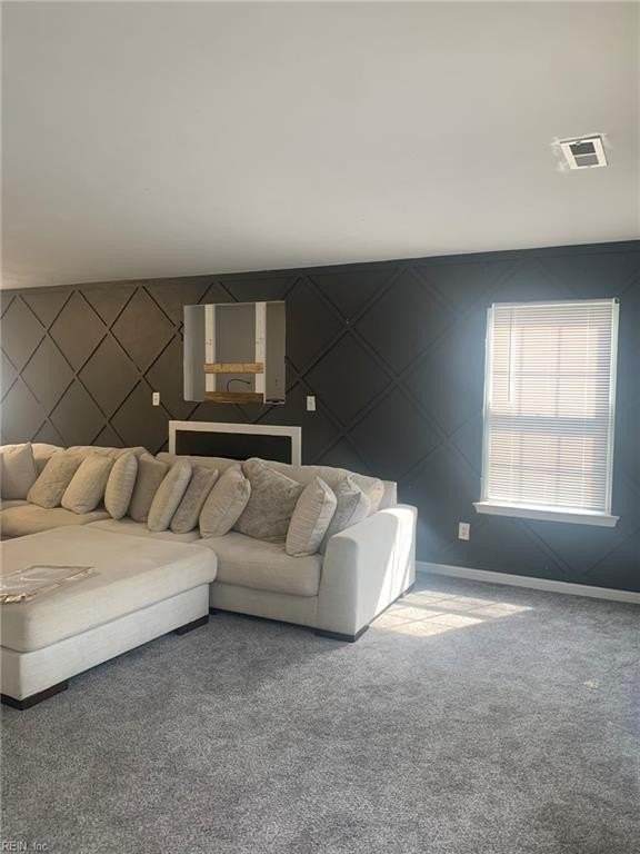 1811 Mountainside Ave - Photo 7 of 45