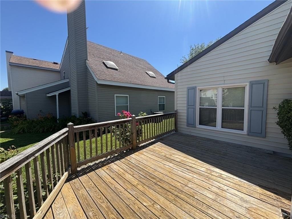 1728 Rueger St - Photo 2 of 9