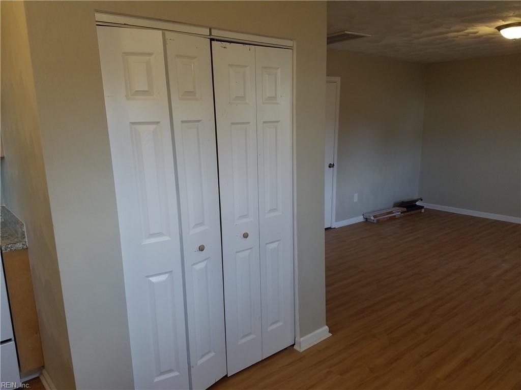 8021 Ransom Rd #AB - Photo 7 of 21