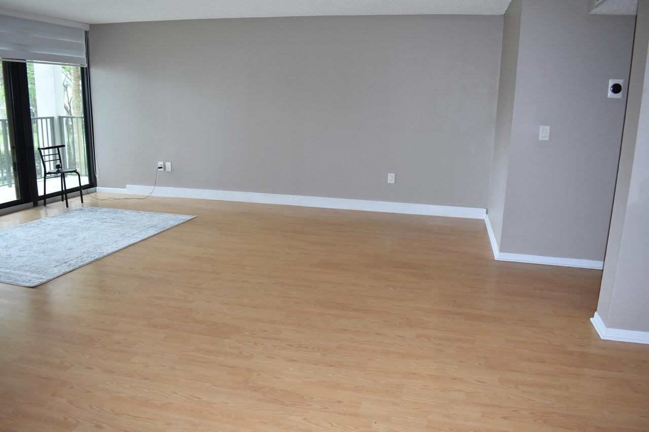 1201 River Reach Dr #207 - Photo 5 of 39
