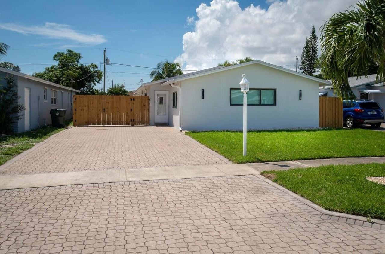 524 Nw 53rd St - Photo 2 of 36