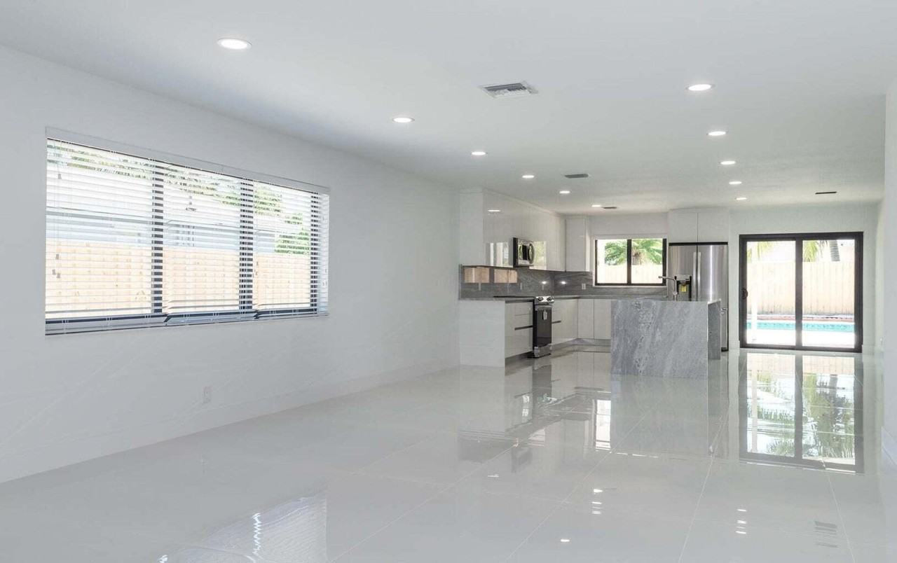 524 Nw 53rd St - Photo 6 of 36