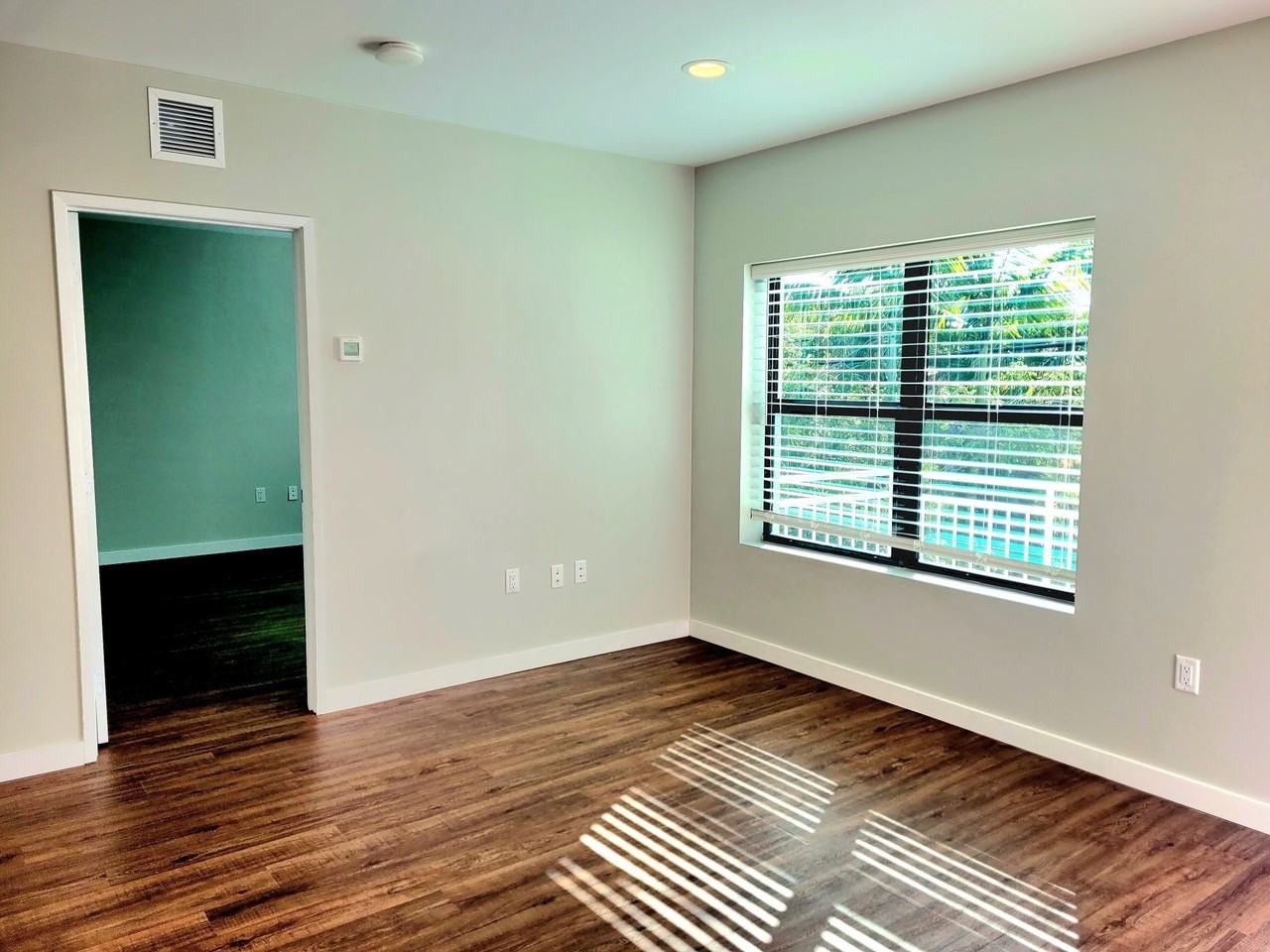 11810 Se Dixie Hwy #1 - Photo 4 of 13