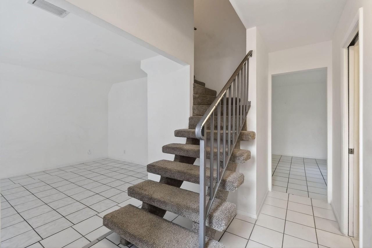 3502 Gardens East Dr #B - Photo 6 of 50