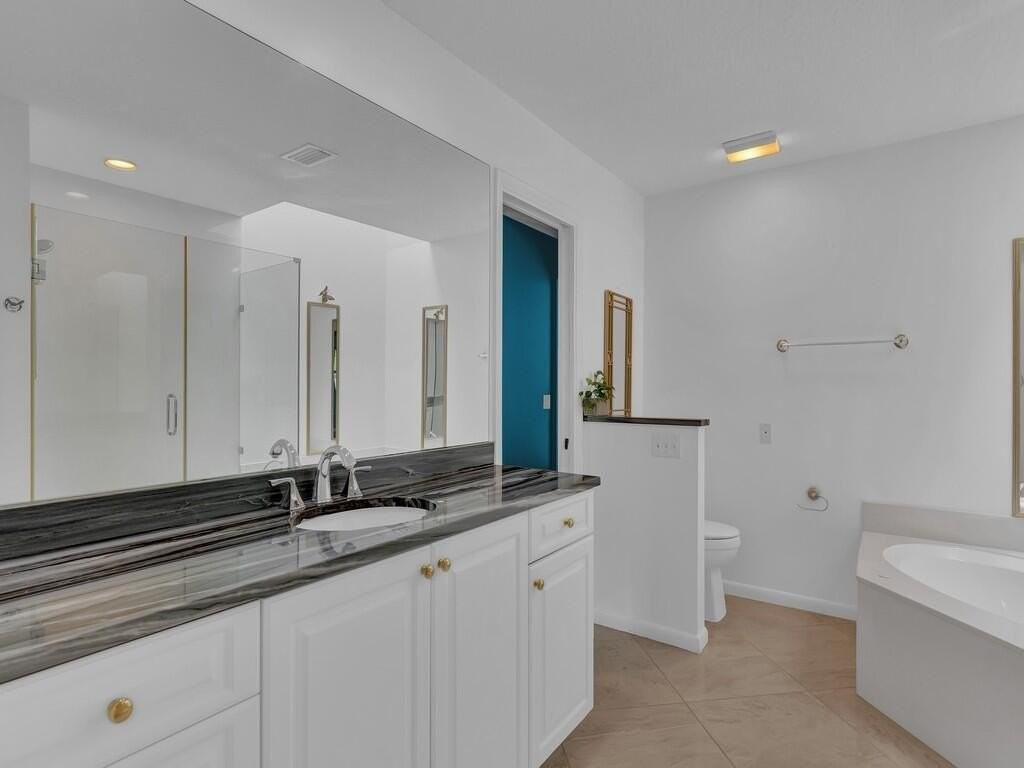 725 4th Ave Sw - Photo 6 of 24
