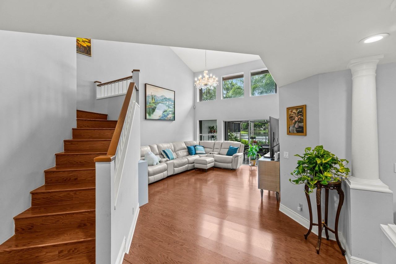 2011 Nw 53rd St - Photo 2 of 50