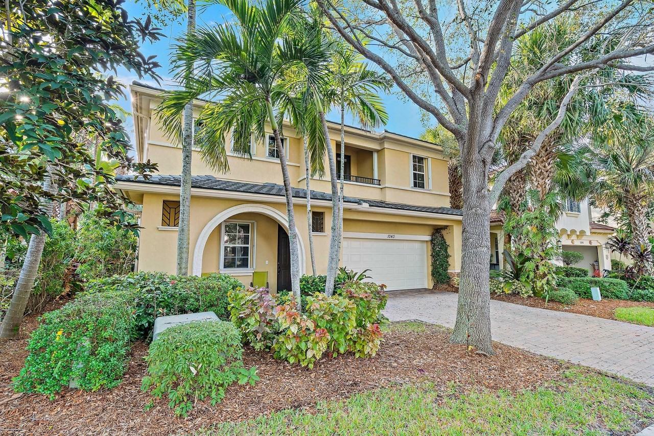 1043 Vintner Blvd - Photo 3 of 50
