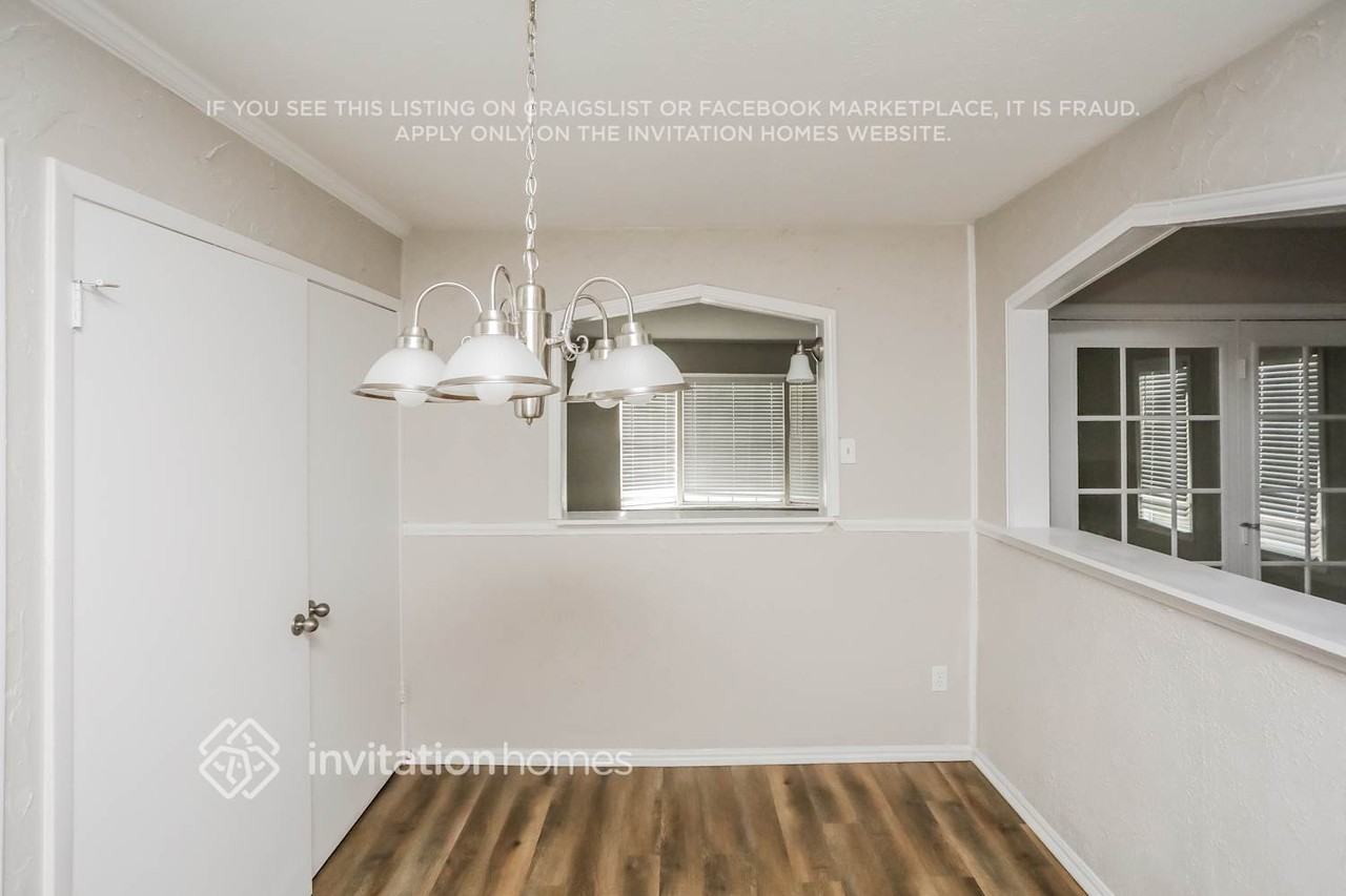 1613 Willowbrook St - Photo 6 of 16