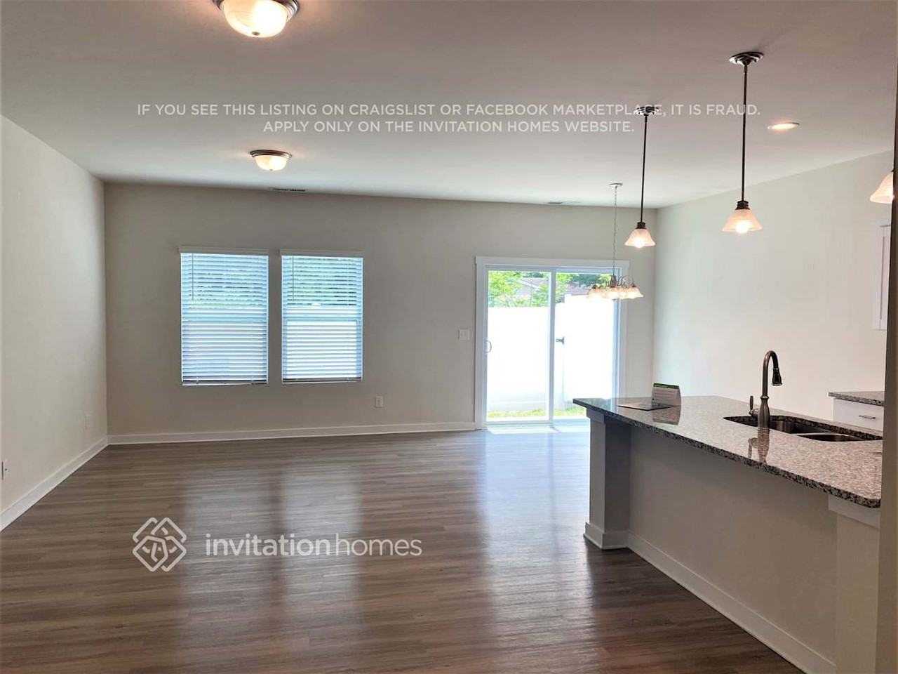 3015 Ayana Dr - Photo 3 of 17
