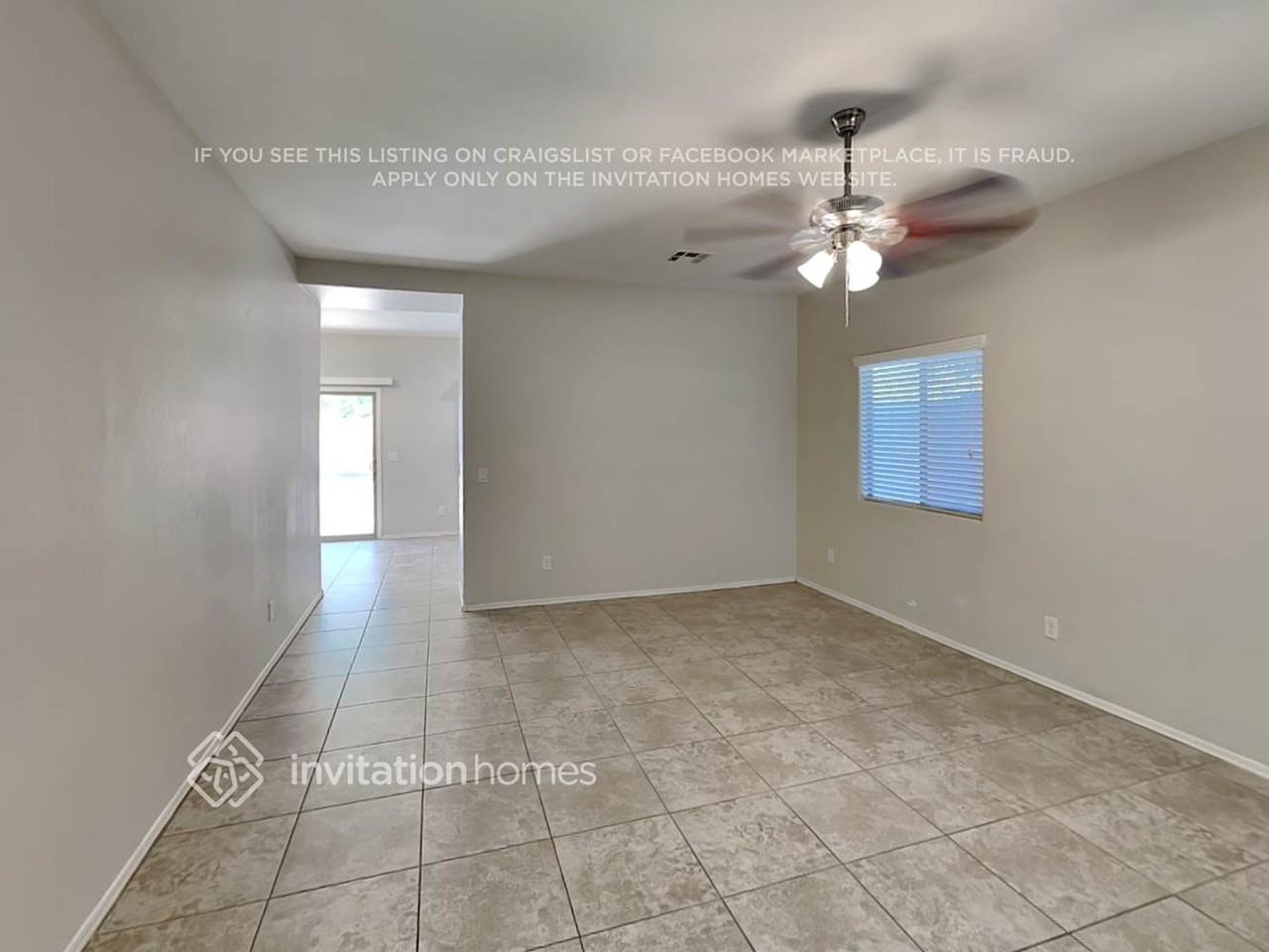 2101 E Caspian Way - Photo 4 of 19