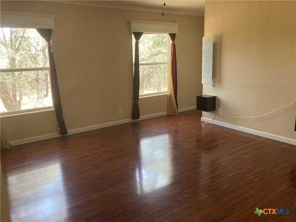 800 Thurman Rd - Photo 4 of 10