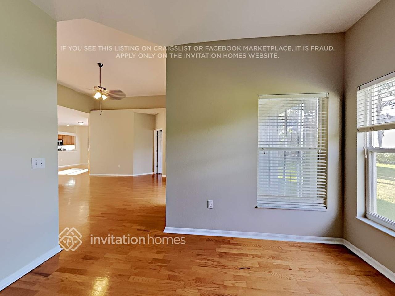 12331 Hollybush Ter - Photo 5 of 18