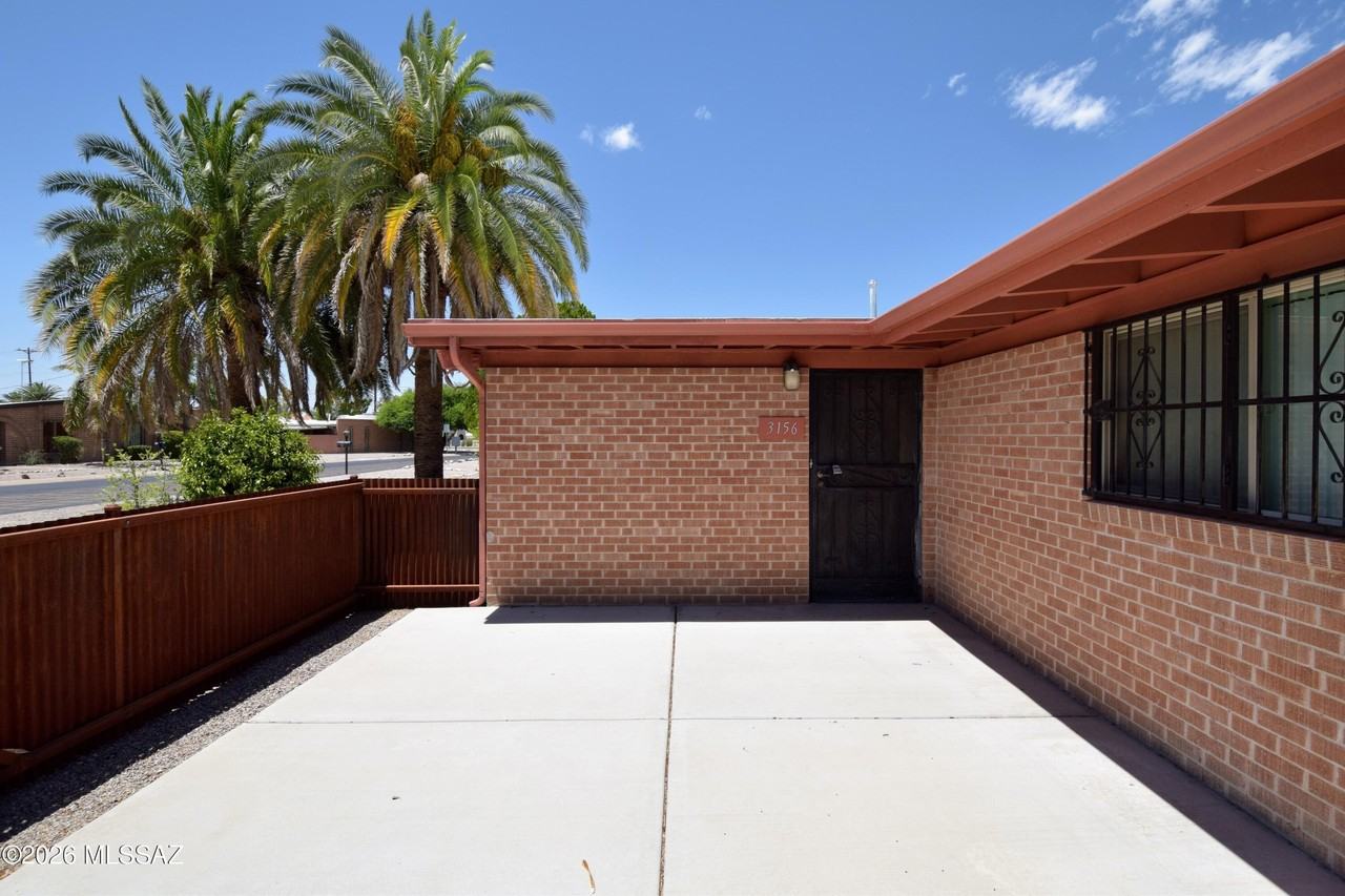 3156 N Vista Del Forte Dr - Photo 3 of 25