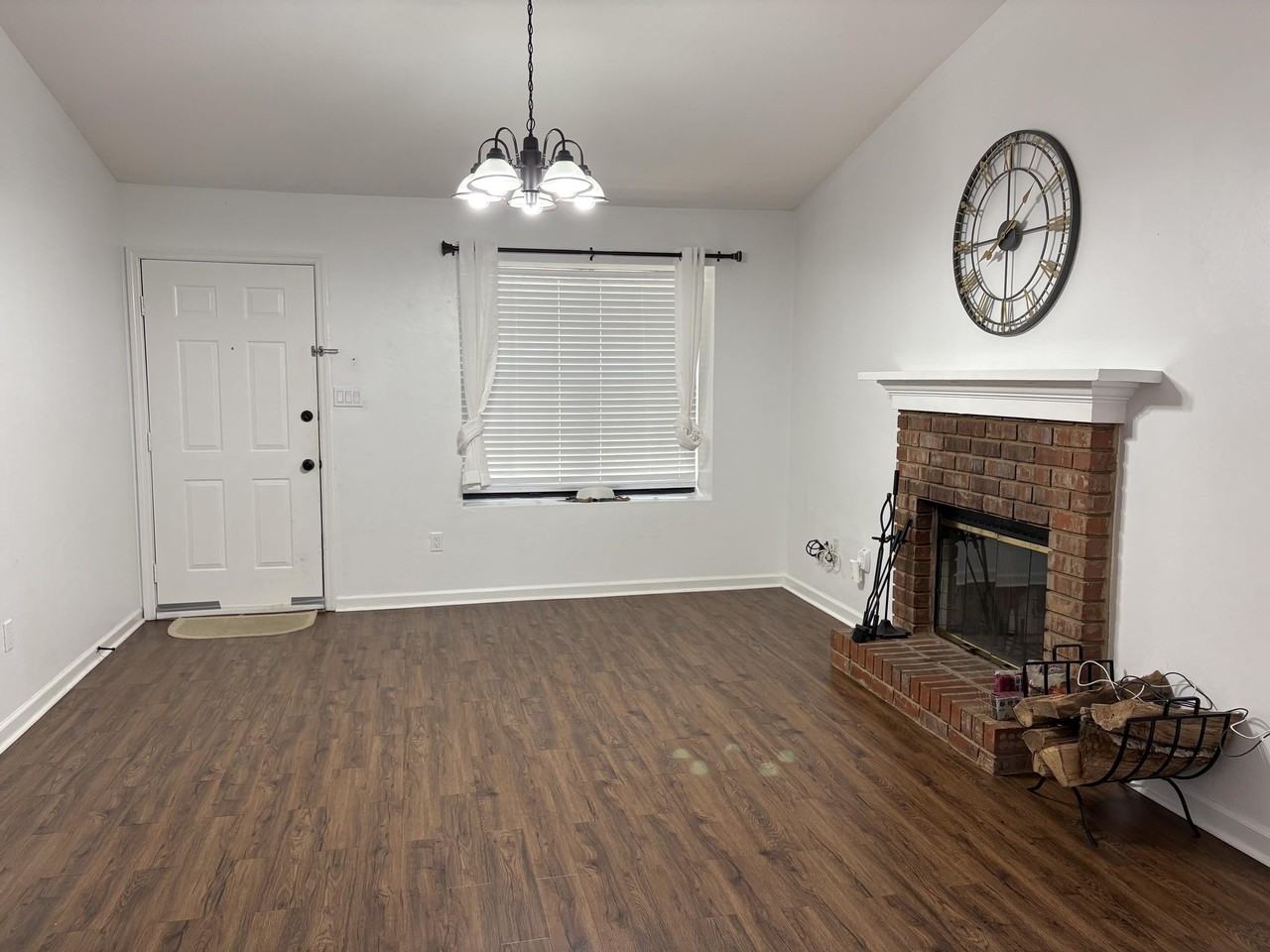 1105 Brafforton Dr - Photo 5 of 43