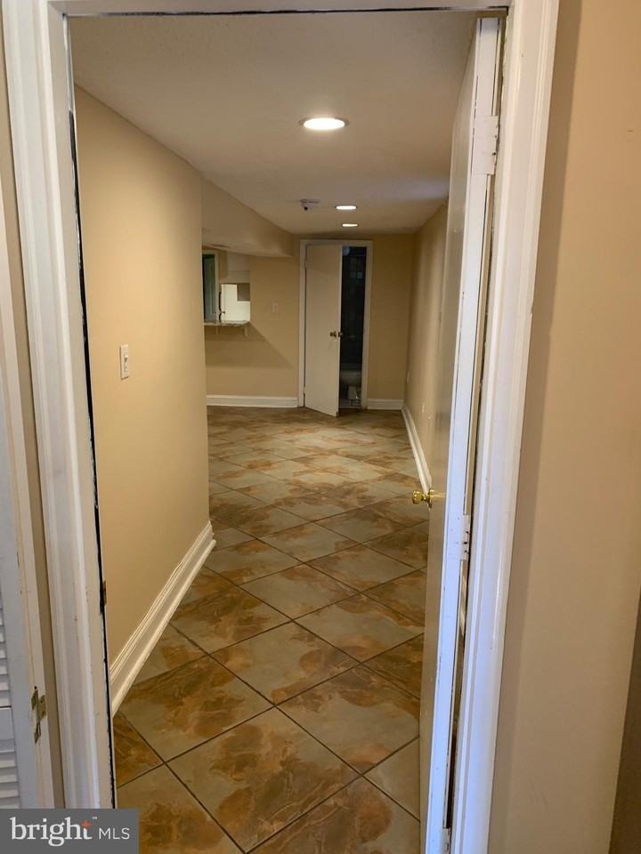 15 Seaton Pl Nw #2 - Photo 3 of 13