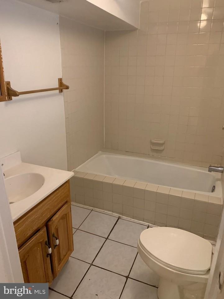 15 Seaton Pl Nw #2 - Photo 5 of 13