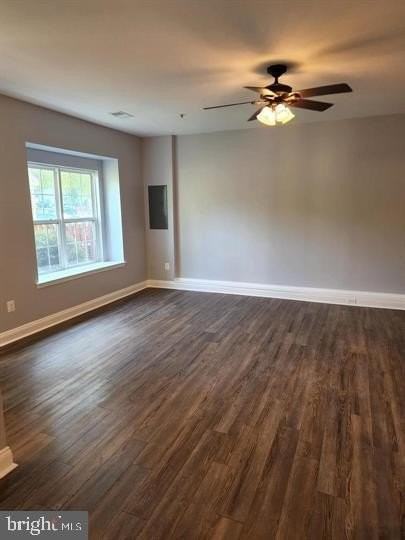 832 Estuary Dr - Photo 4 of 16