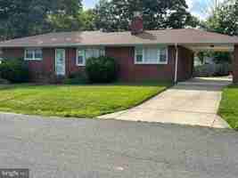 featured image of 4901 Braymer Ave