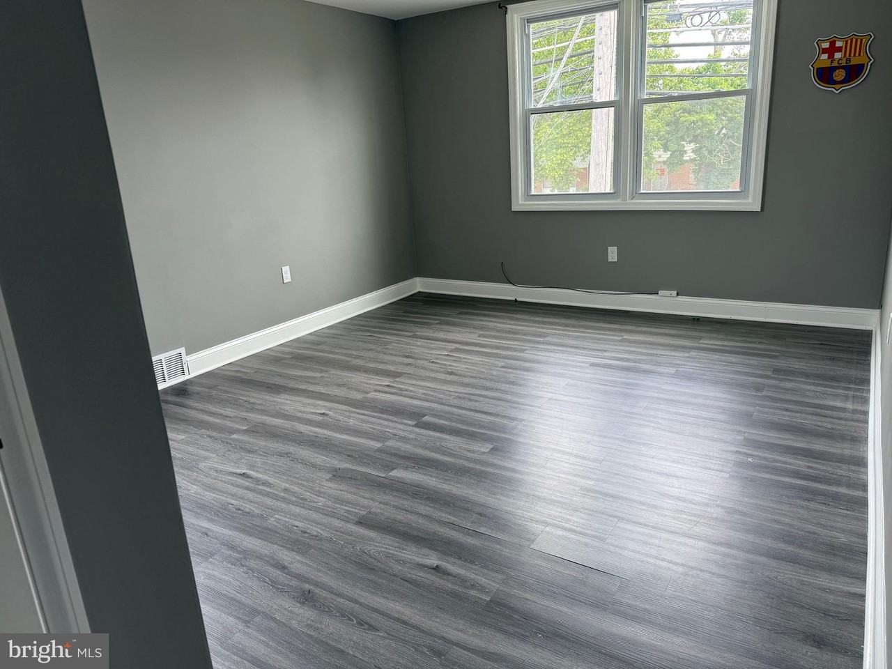 876 White Horse Ave #2ndFL - Photo 7 of 10