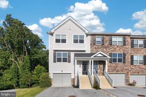 featured image of 1876 Boulder Dr