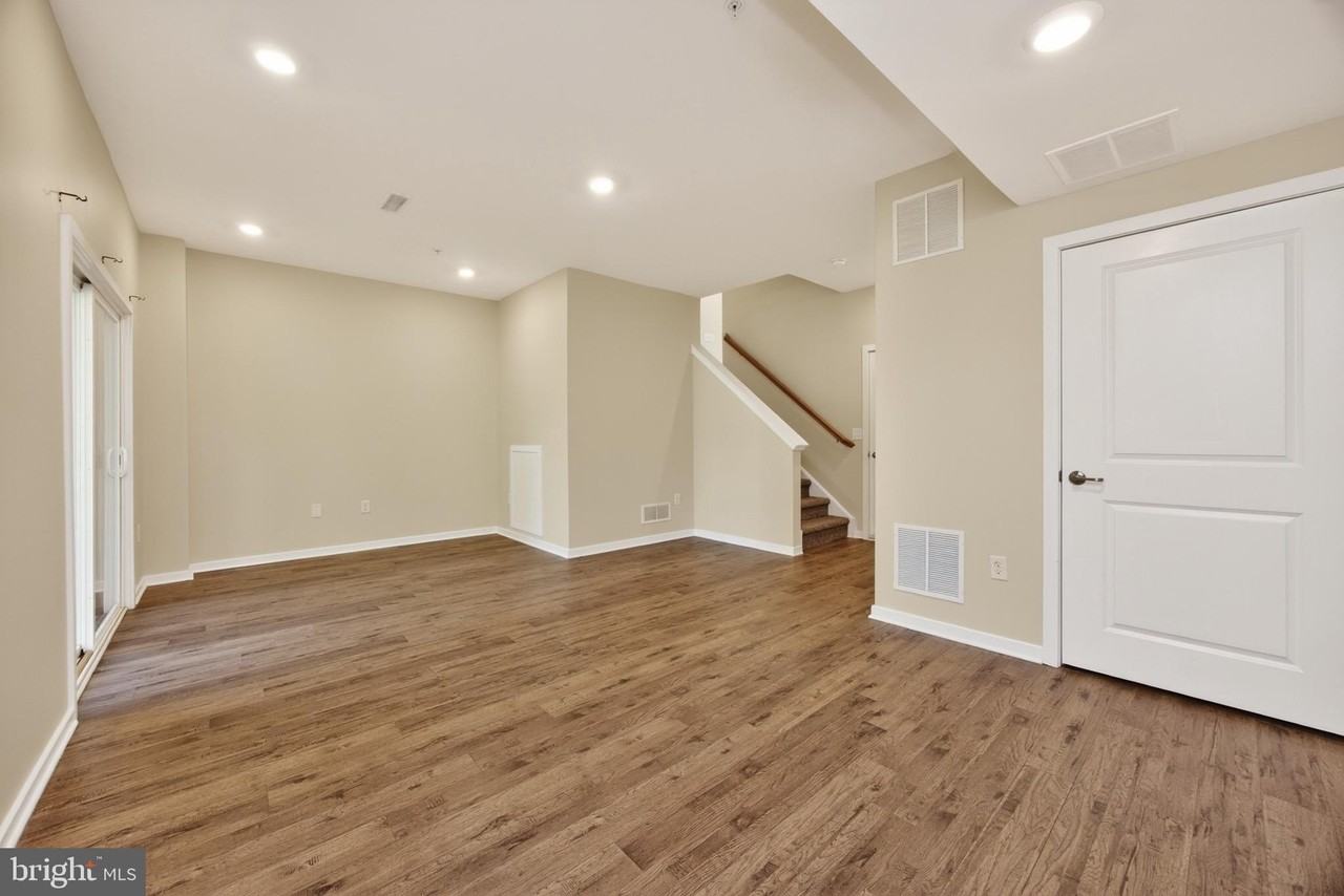 1876 Boulder Dr - Photo 3 of 29