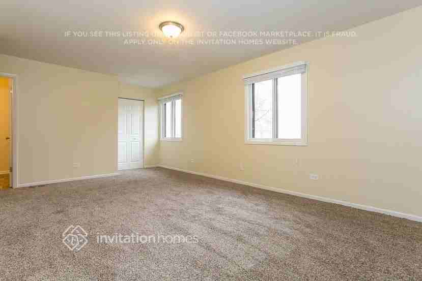 5138 Riverside Dr - Photo 3 of 13